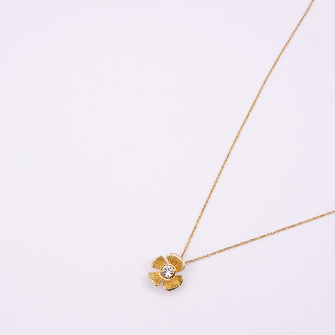 Kalliope Jewelry GK1963-101-322 baltā fona foto