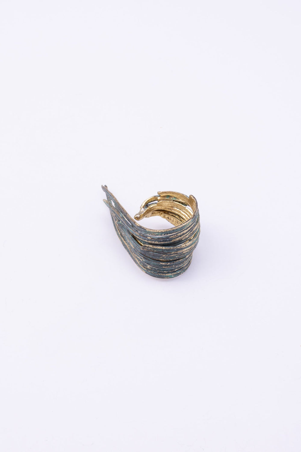 Kalliope GD1968-102 uz balta fona