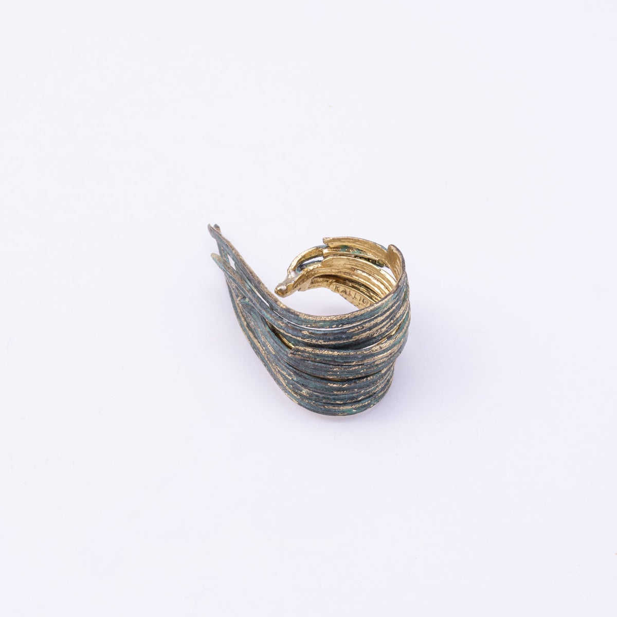 Kalliope GD1968-102 uz balta fona