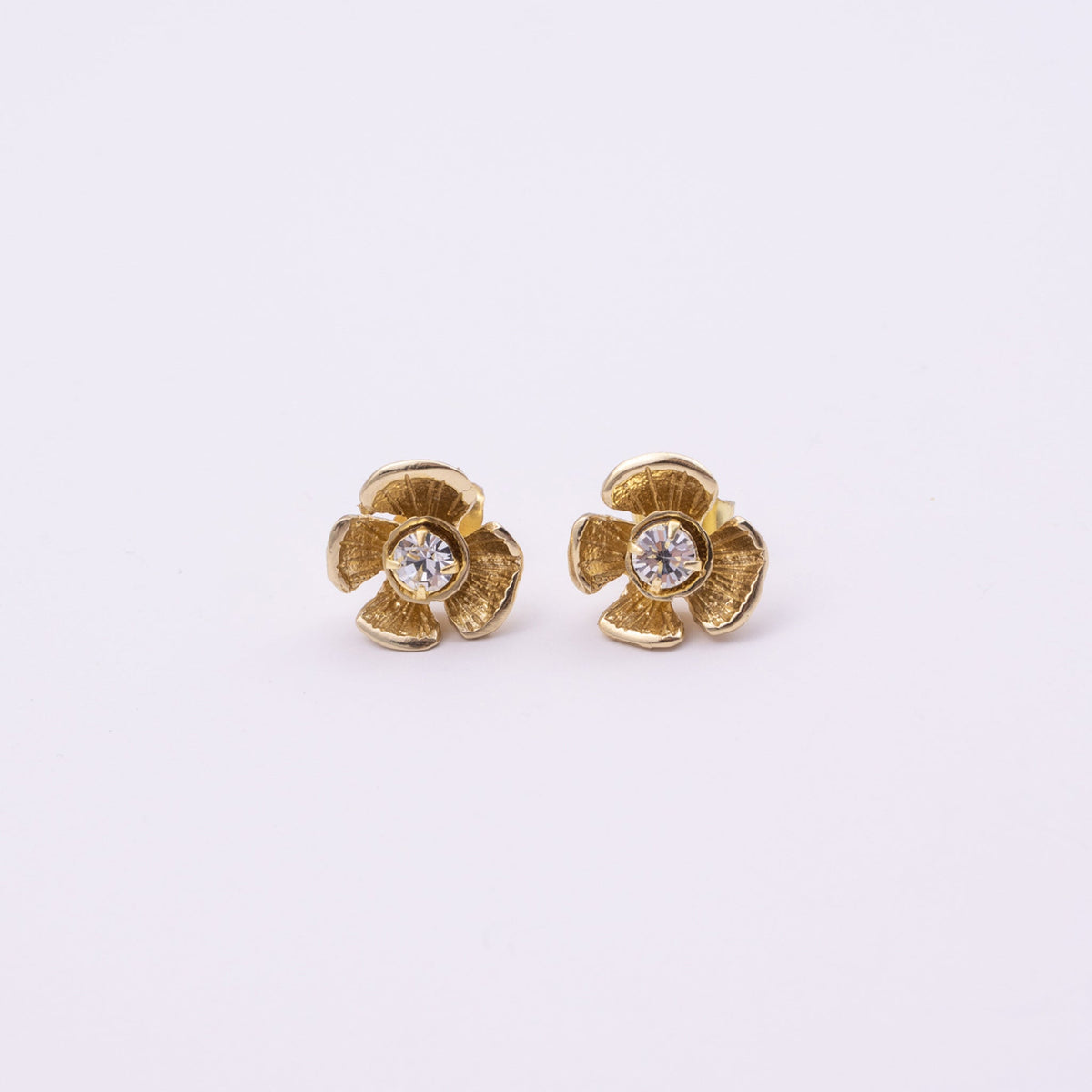 Kalliope Jewelry GS1963a-101-322 – baltā fona foto